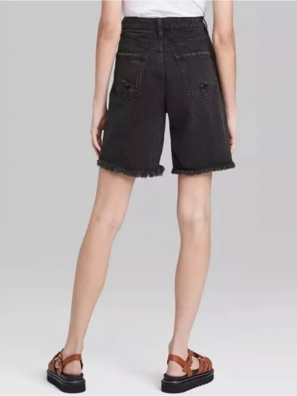 NEW! wild fable Size 6/28 High-Rise Black Frayed-Hem Denim Bermuda Shorts Jorts